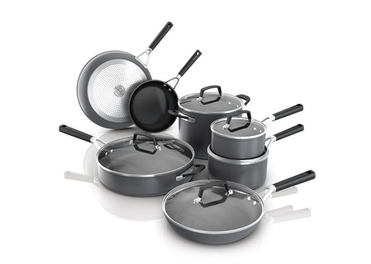 Ninja NeverStick Premium Cool
Touch 14-Piece Cookware Set