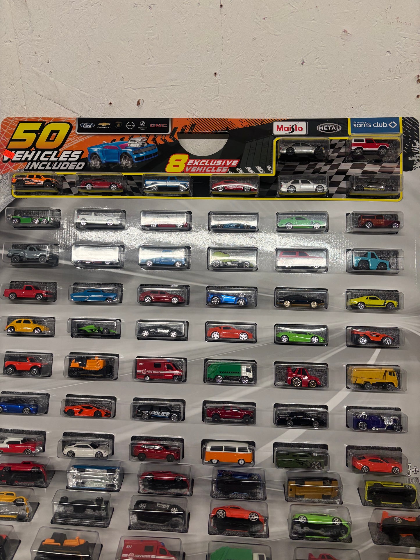 Maisto Diecast Toy Car Set, 50 pc.